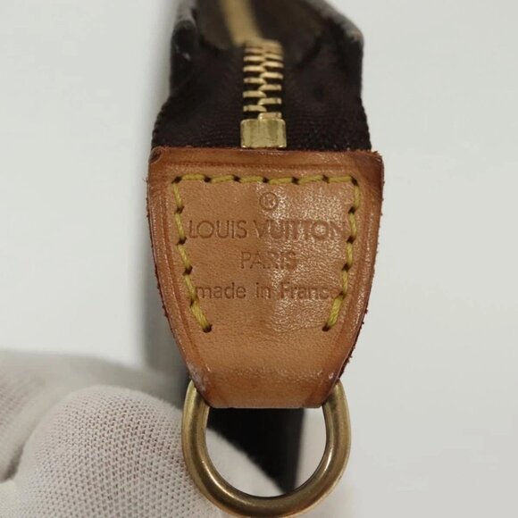 LOUIS VUITTON Monogram Bucket GM Accessory Pouch LV Auth 137559 - Picture 8 of 16